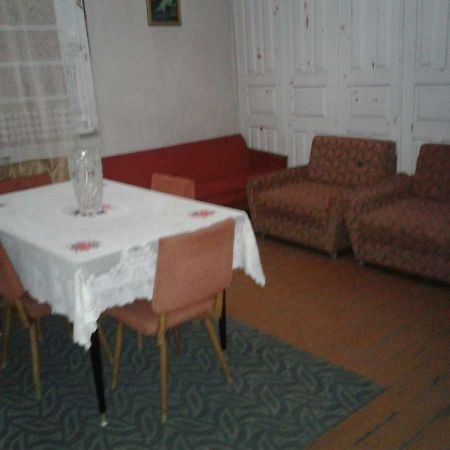 Levani's GuestHouse Sugdidi Eksteriør billede