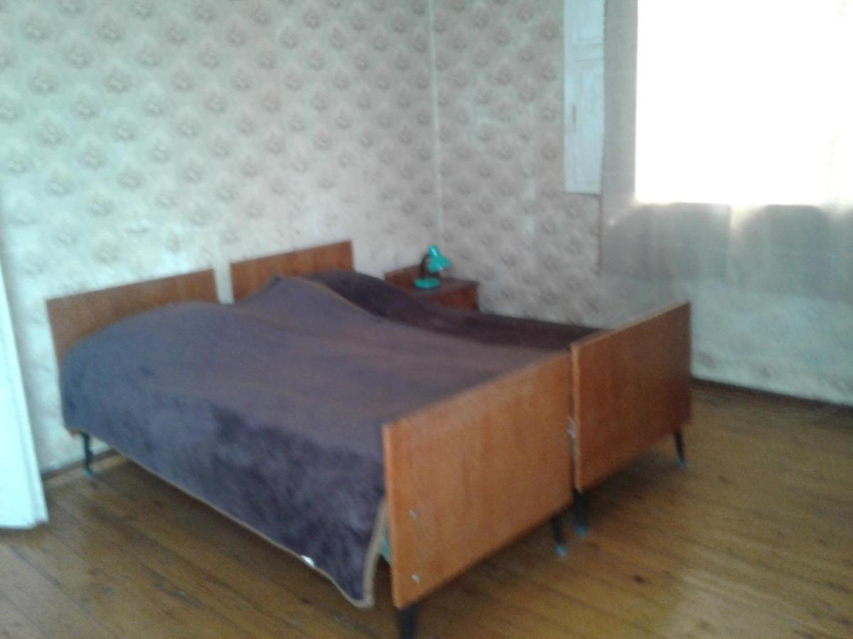 Levani's GuestHouse Sugdidi Eksteriør billede