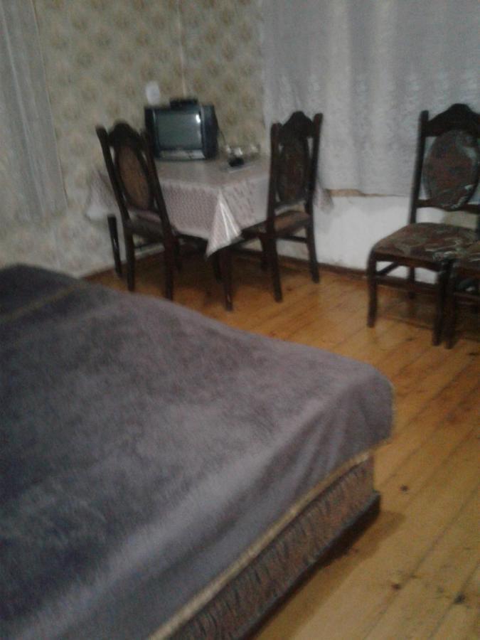 Levani's GuestHouse Sugdidi Eksteriør billede